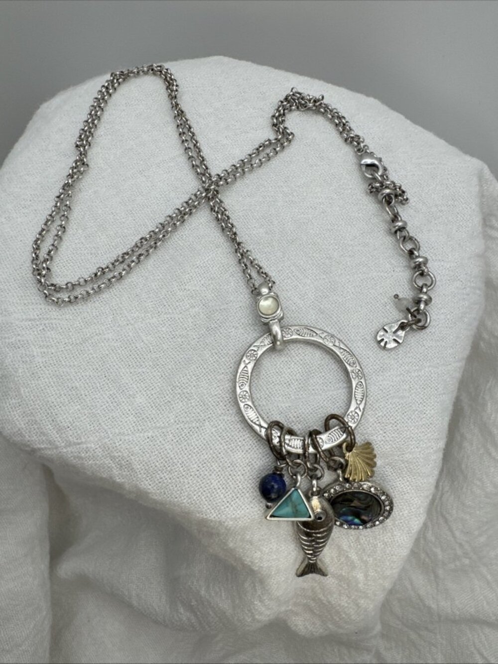 Lucky Brand Silver Tone Charm Necklace Fish Shell Abalone Boho Look Pendant - Picture 2 of 14